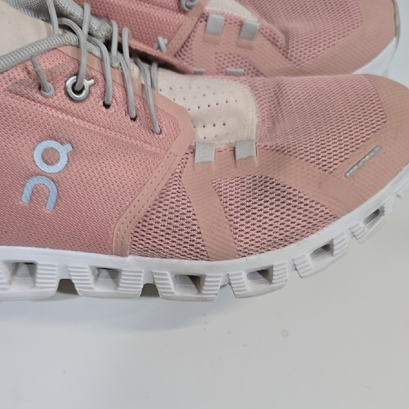 On Running 5 Women's Blush and White Sneakers - Picture 9 of 14